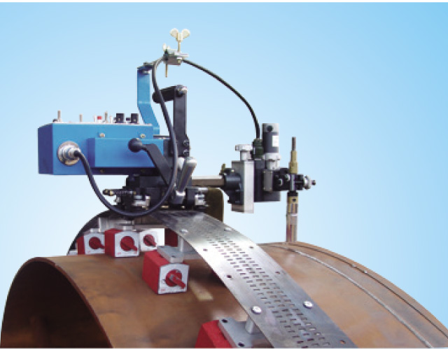 HK-100S Flexible Rails Track Pipe Tank Welding Tractor with Oscillate Torch Holder in Colombia